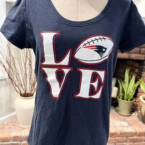 47 Brand New England Patriots Love T-Shirt. Women’s size S